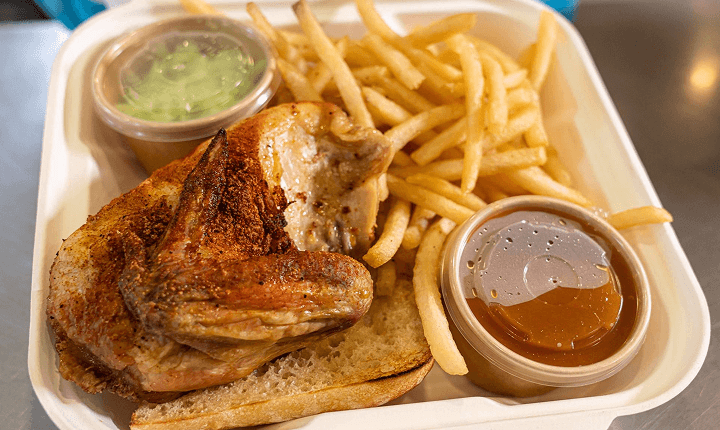 Chicken, bread and fries